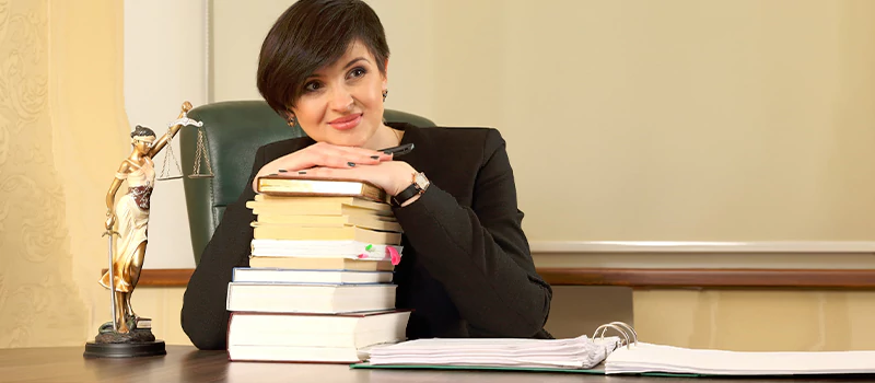 وکالت یکی از مشاغل بانوان کانادا