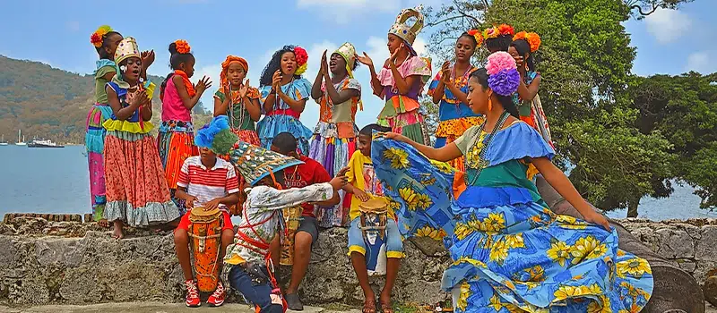 فرهنگ دومینیکن و دومینیکا