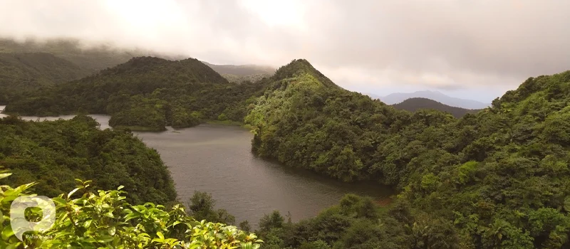 پارک ملی مورن تریوس پیتونز (Morne Trois Pitons)