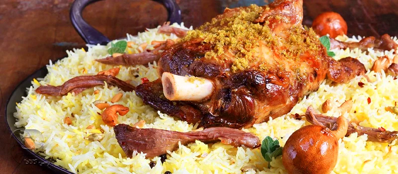 تصویر غذای سنتی قطر به نام مجبوس
