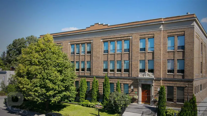 کالج پاستور (Collège Pasteur)