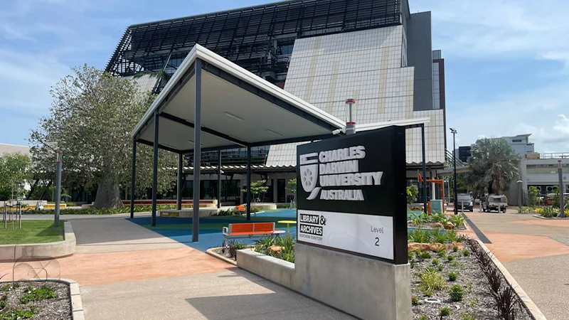 دانشگاه چارلز داروین (Charles Darwin University)