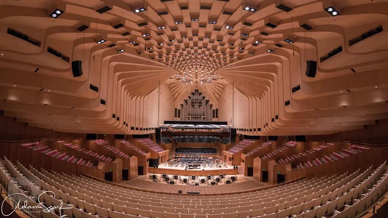 فضای داخلی خانه اُپرا سیدنی